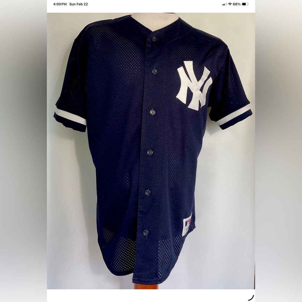 Vintage Majestic New York Yankees Bernie Williams Stitched JerseySize Medium